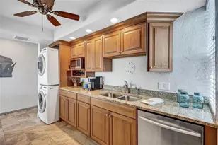 6140 Midnight Pass Rd, Sarasota, FL 34242 - Photo 29
