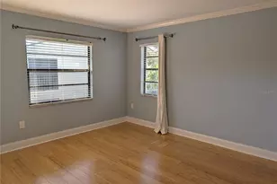 5657 Summerside Ln, Sarasota, FL 34231 - Photo 9