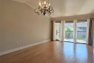 5657 Summerside Ln, Sarasota, FL 34231 - Photo 3