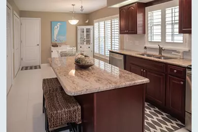 8351 Creekview Ln, Englewood, FL 34224 - Photo 9