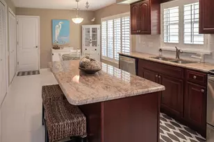 8351 Creekview Ln, Englewood, FL 34224 - Photo 9