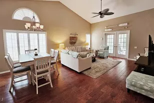 8351 Creekview Ln, Englewood, FL 34224 - Photo 13