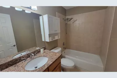 960 Lacosta Circle #2, Sarasota, FL 34237 - Photo 9