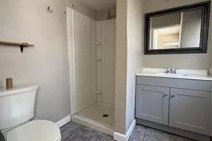 937 15th St W, Bradenton, FL 34205 - Photo 9
