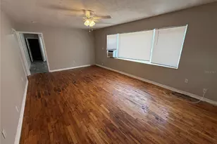 937 15th St W, Bradenton, FL 34205 - Photo 3