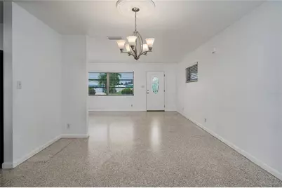 1225 Casabella Drive, Bradenton, FL 34209 - Photo 9