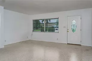 1225 Casabella Dr, Bradenton, FL 34209 - Photo 3