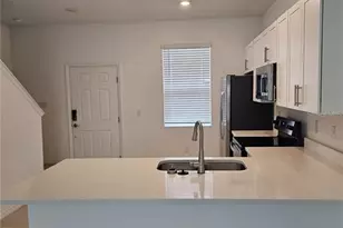 8520 Daybreak St, Sarasota, FL 34241 - Photo 7