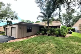 5699 Westwind Ln, Sarasota, FL 34231 - Photo 15