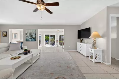 3138 Homasassa Road, Sarasota, FL 34239 - Photo 9