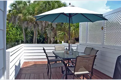 5157 Sandy Beach Avenue, Sarasota, FL 34242 - Photo 5