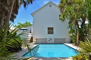 5157 Sandy Beach Ave, Sarasota, FL 34242 - Photo 3