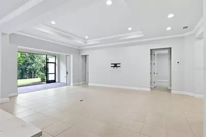 7717 Sandhill Lake Drive, Sarasota, FL 34241 - Photo 11