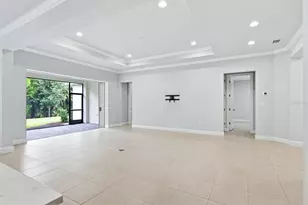 7717 Sandhill Lake Dr, Sarasota, FL 34241 - Photo 11
