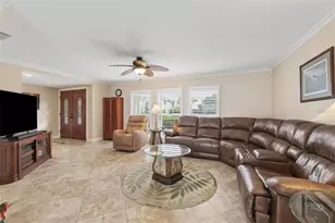 5860 Leeland St S, Saint Petersburg, FL 33715 - Photo 7