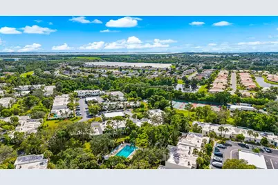 519 Lakeside Drive #519, Bradenton, FL 34210 - Photo 35