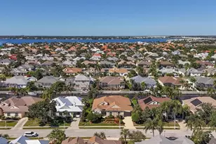 4727 Spinnaker Dr, Bradenton, FL 34208 - Photo 7