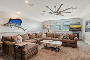 7997 Grande Shores Dr, Lakewood Ranch, FL 34240 - Photo 9