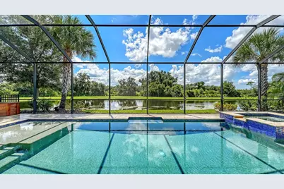 7997 Grande Shores Drive, Lakewood Ranch, FL 34240 - Photo 3