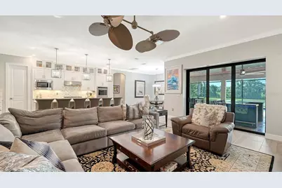 7997 Grande Shores Drive, Lakewood Ranch, FL 34240 - Photo 21
