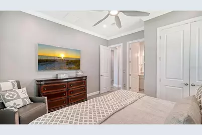 7997 Grande Shores Drive, Lakewood Ranch, FL 34240 - Photo 37