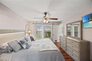 12167 Warwick Cir, Parrish, FL 34219 - Photo 17