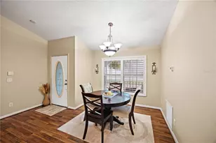 12167 Warwick Cir, Parrish, FL 34219 - Photo 9