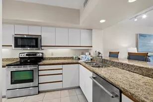 2020 Harbourside Dr, Longboat Key, FL 34228 - Photo 13