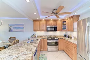 9393 Midnight Pass Rd, Sarasota, FL 34242 - Photo 23
