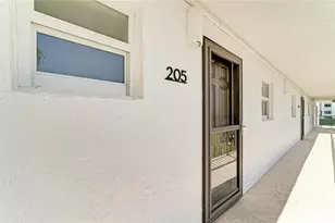 9393 Midnight Pass Rd, Sarasota, FL 34242 - Photo 11