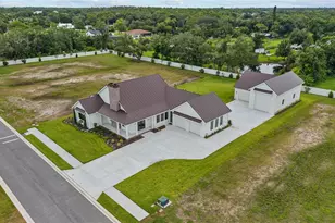 6609 Paladin Ct, Sarasota, FL 34241 - Photo 3