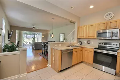 8238 72nd St E, Bradenton, FL 34201 - Photo 5