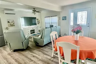 143 S Port Dr, Venice, FL 34285 - Photo 3