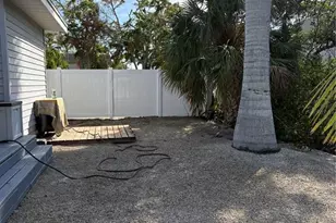 5032 Calle Minorga, Sarasota, FL 34242 - Photo 19