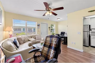 5875 18th Street N #15, Saint Petersburg, FL 33714 - Photo 7