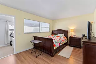 5875 18th St N, Saint Petersburg, FL 33714 - Photo 15
