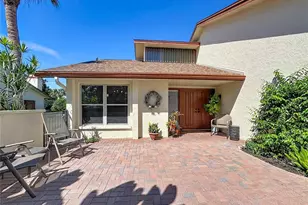 6010 Courtside Dr, Bradenton, FL 34210 - Photo 5