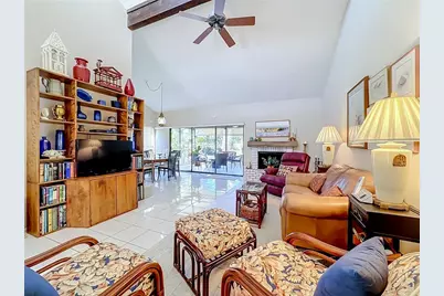 6010 Courtside Drive, Bradenton, FL 34210 - Photo 7