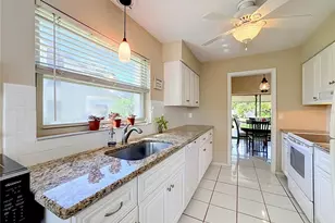 6010 Courtside Dr, Bradenton, FL 34210 - Photo 19