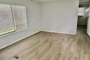 5316 53rd Ave E, Bradenton, FL 34203 - Photo 9