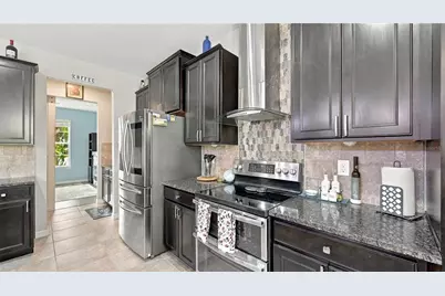 15111 Las Olas Place, Bradenton, FL 34212 - Photo 9