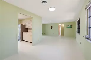 437 Beach Park Blvd, Venice, FL 34285 - Photo 11