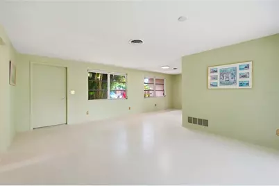 437 Beach Park Boulevard, Venice, FL 34285 - Photo 7