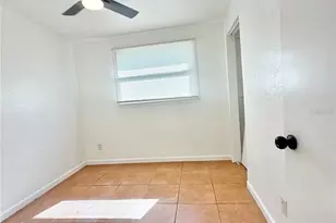 3724 Taro Pl, Sarasota, FL 34232 - Photo 11