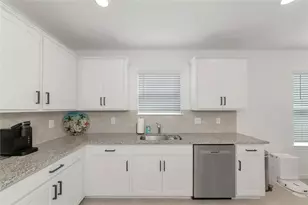 11742 Moonsail Dr, Parrish, FL 34219 - Photo 17