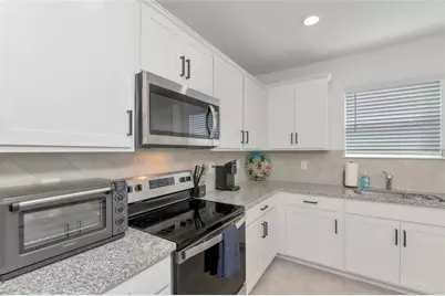 11742 Moonsail Drive, Parrish, FL 34219 - Photo 15