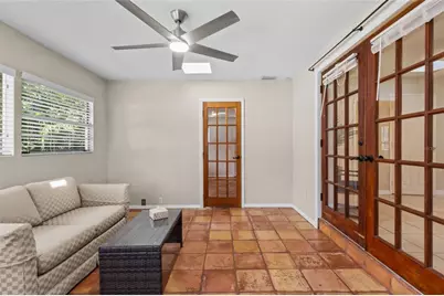 2520 E Milmar Drive, Sarasota, FL 34237 - Photo 15