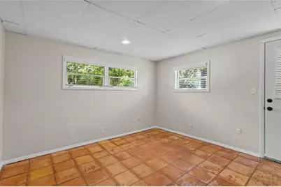 2520 E Milmar Drive, Sarasota, FL 34237 - Photo 17