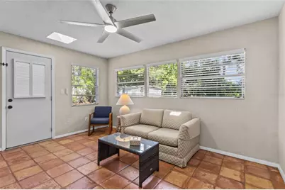 2520 E Milmar Drive, Sarasota, FL 34237 - Photo 13