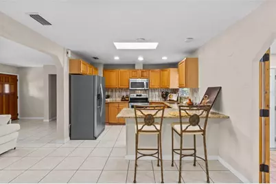 2520 E Milmar Drive, Sarasota, FL 34237 - Photo 9